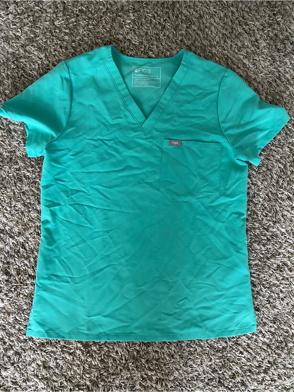 FIGS surgical green small Catarina scrub top